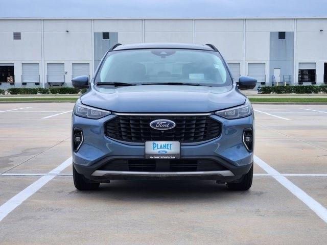 Ford Escape Platinum Hybrid 2023