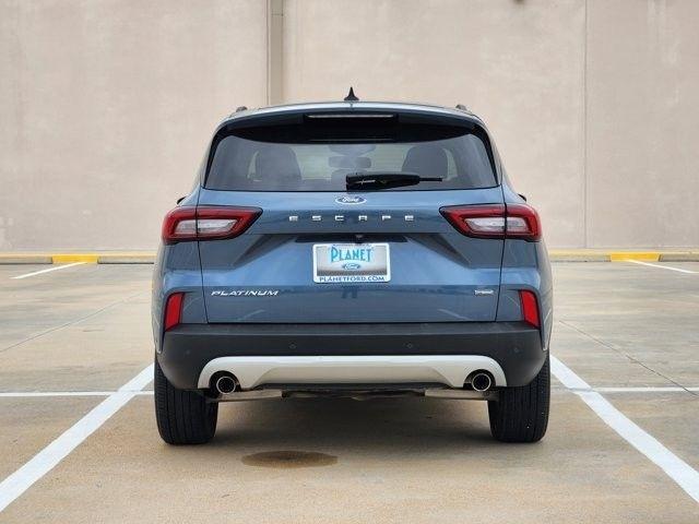 Ford Escape Platinum Hybrid 2023