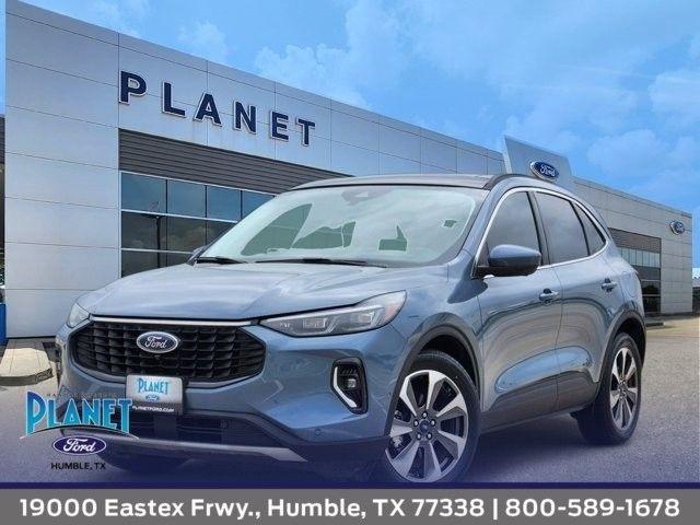 Ford Escape Platinum Hybrid 2023