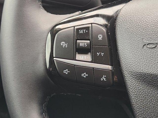 Ford Escape Platinum Hybrid 2023