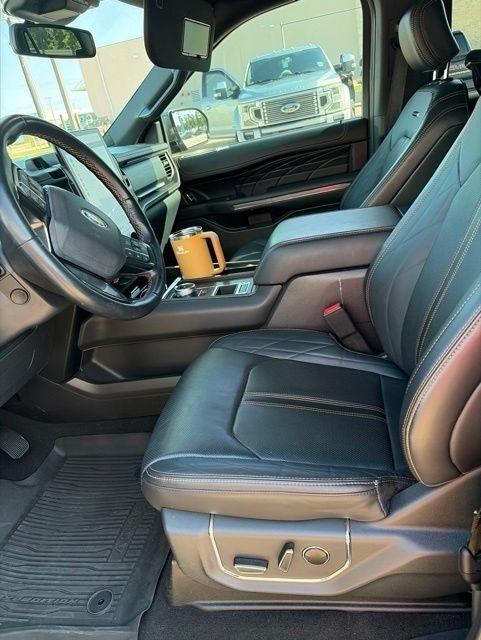 Ford Expedition MAX Platinum 2023