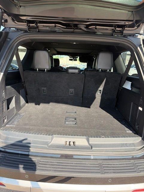Ford Expedition MAX Platinum 2023