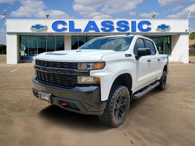 Chevrolet Silverado 1500 Custom Trail Boss Crew Cab Long Box 4WD 2021