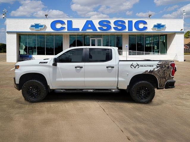 Chevrolet Silverado 1500 Custom Trail Boss Crew Cab Long Box 4WD 2021