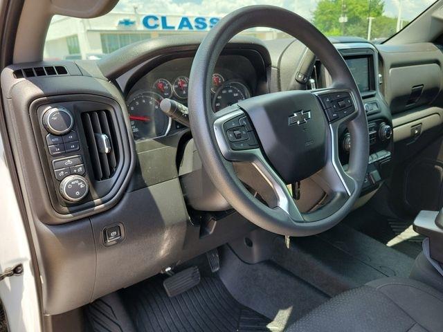 Chevrolet Silverado 1500 Custom Trail Boss Crew Cab Long Box 4WD 2021