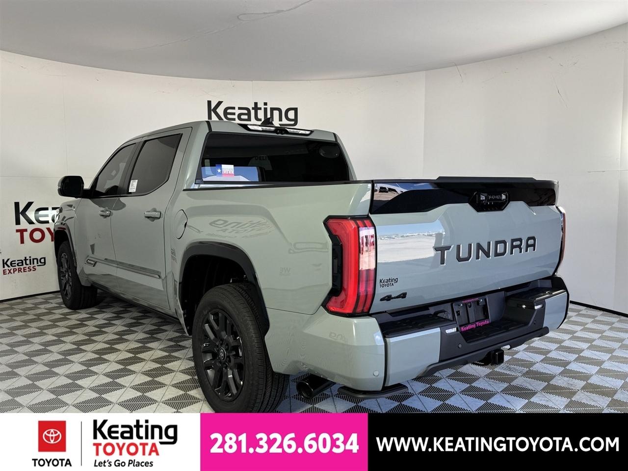 Toyota Tundra Platinum CrewMax 4WD 2026