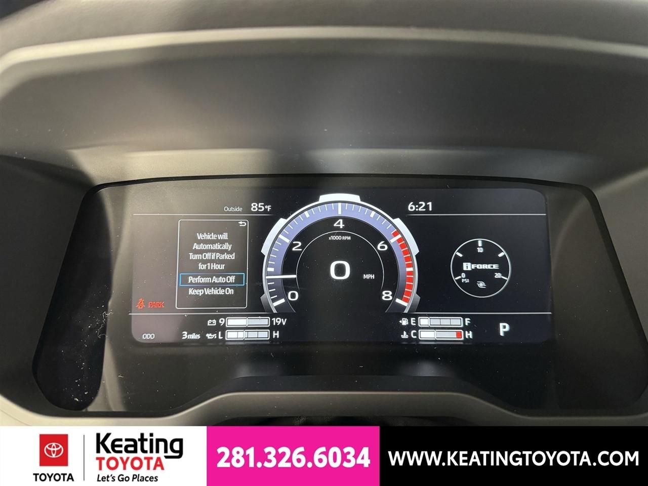 Toyota Tundra Platinum CrewMax 4WD 2026