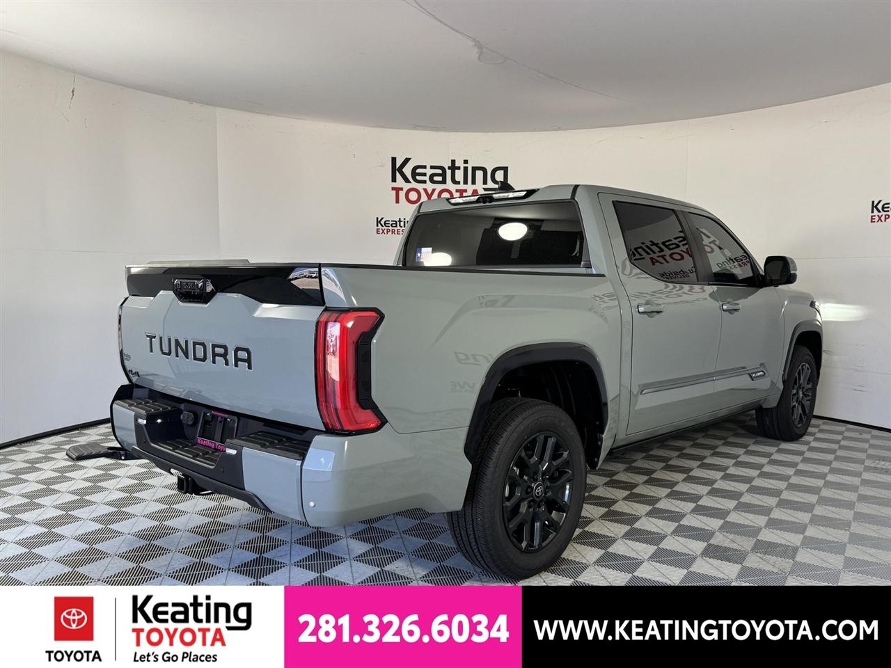 Toyota Tundra Platinum CrewMax 4WD 2026