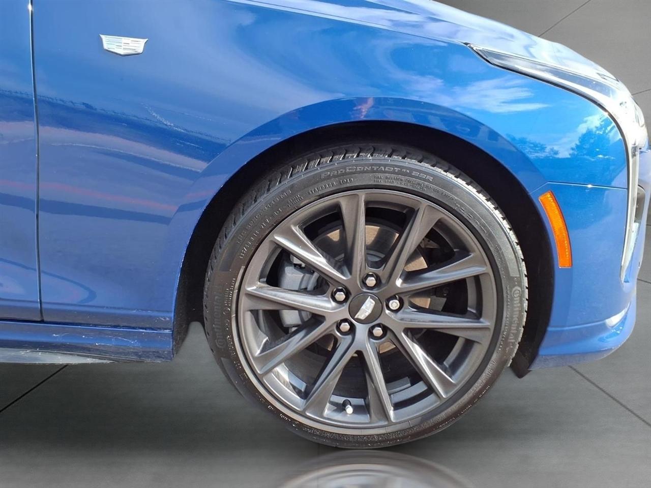 Cadillac CT4 Sport 2025