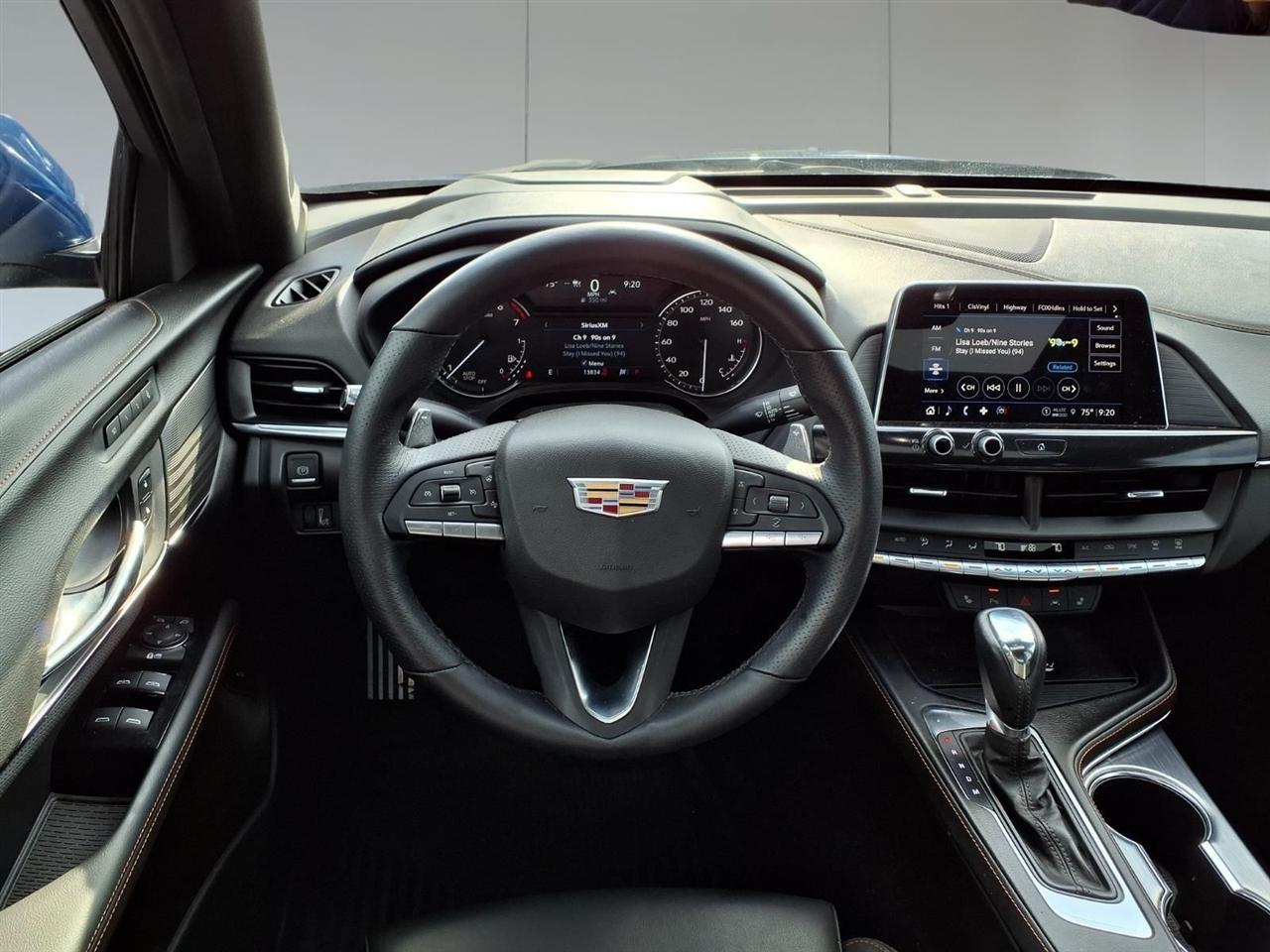 Cadillac CT4 Sport 2025