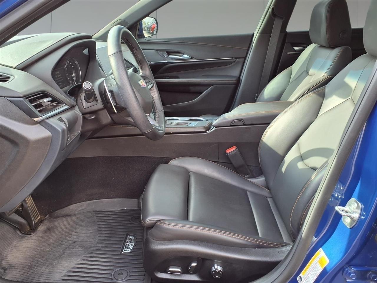 Cadillac CT4 Sport 2025