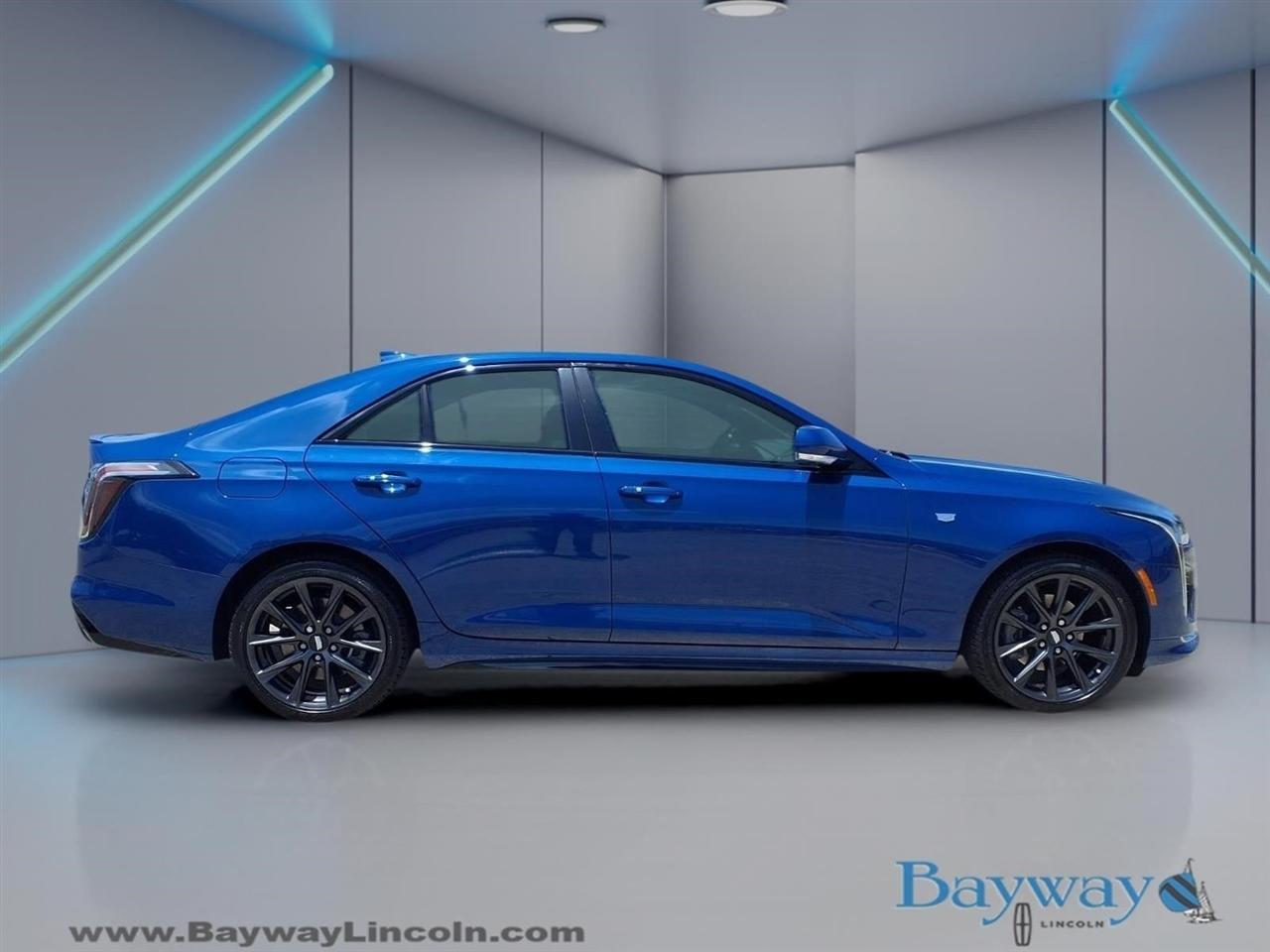 Cadillac CT4 Sport 2025