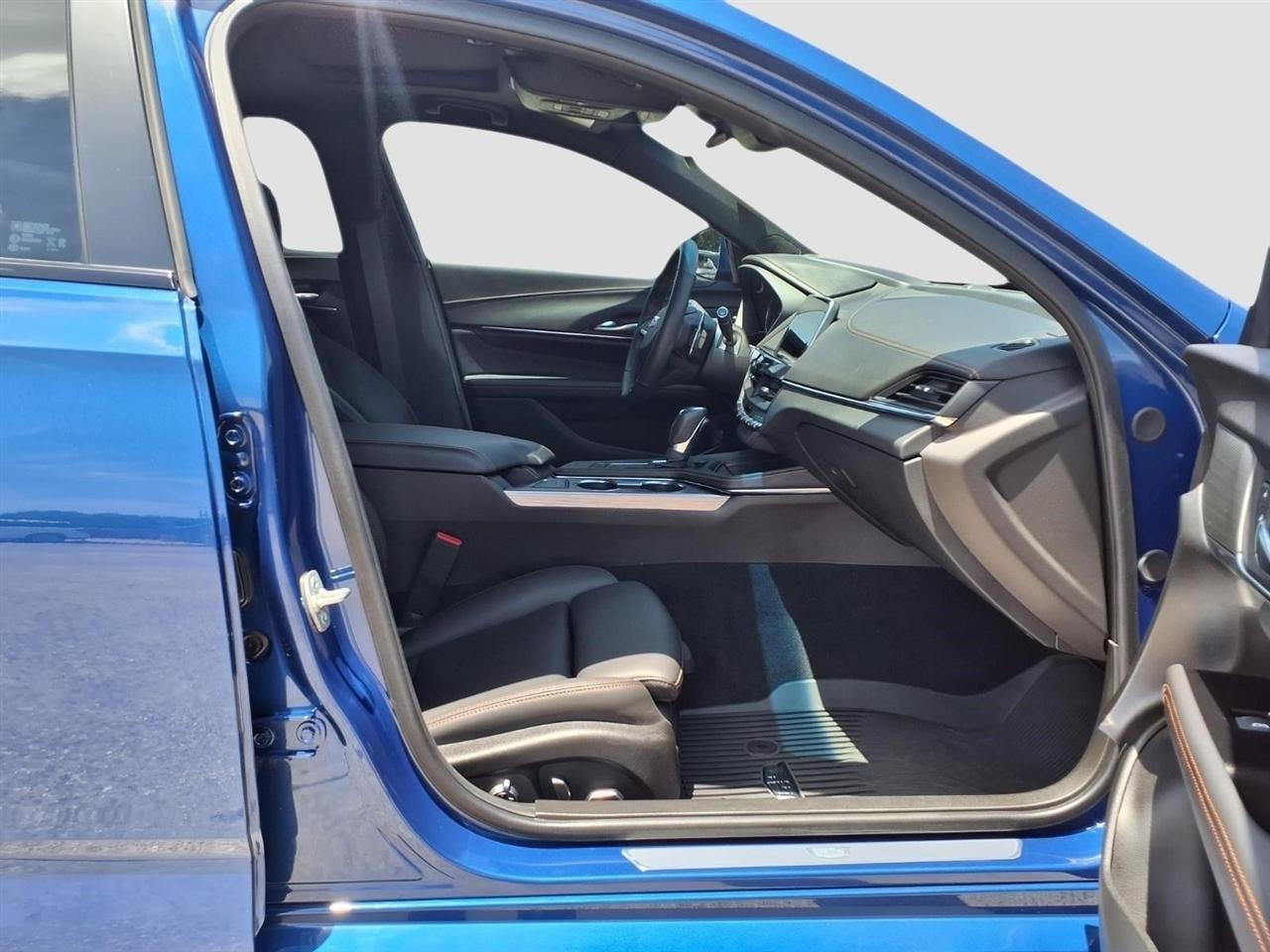 Cadillac CT4 Sport 2025