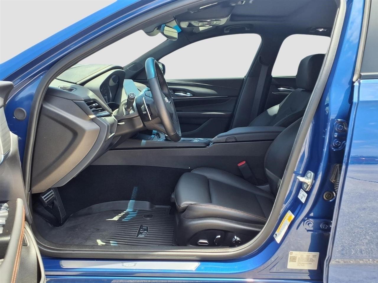 Cadillac CT4 Sport 2025