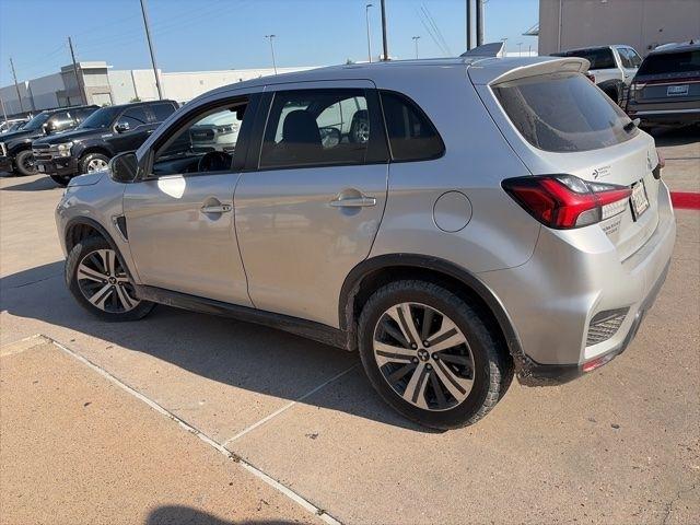 Mitsubishi Outlander Sport 2.0 ES AWD 2021