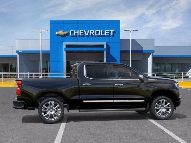 Chevrolet Silverado 1500 High Country Crew Cab 4WD 2026