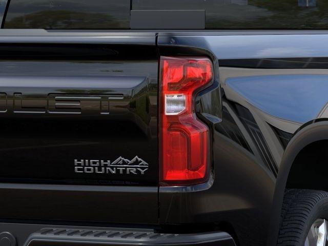 Chevrolet Silverado 1500 High Country Crew Cab 4WD 2026