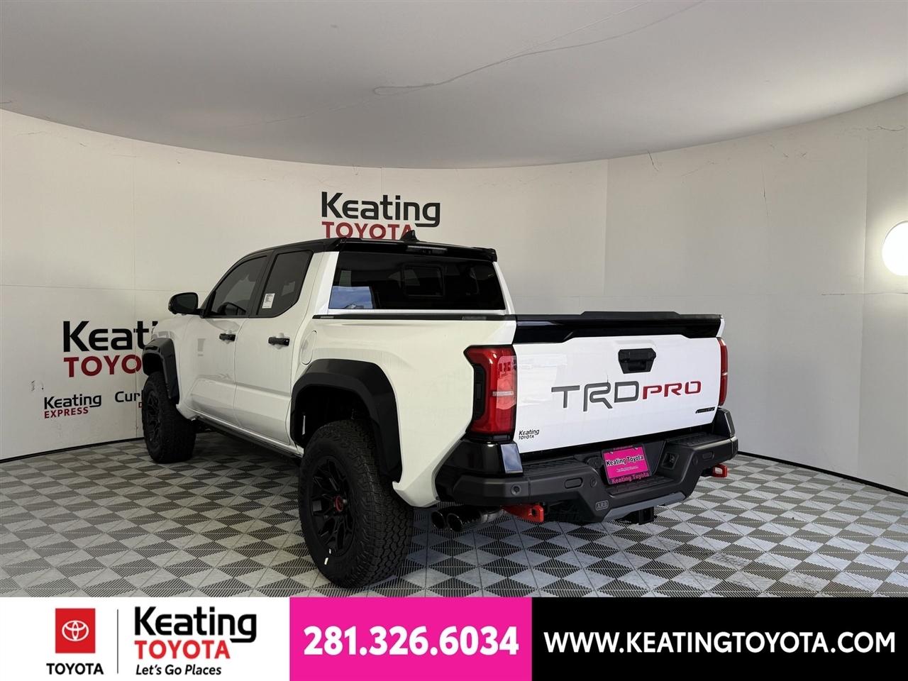 Toyota Tacoma Double Cab 4WD 2026