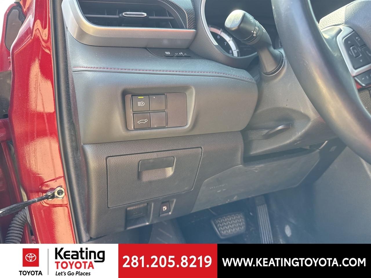 Toyota Highlander XSE FWD V6 2022