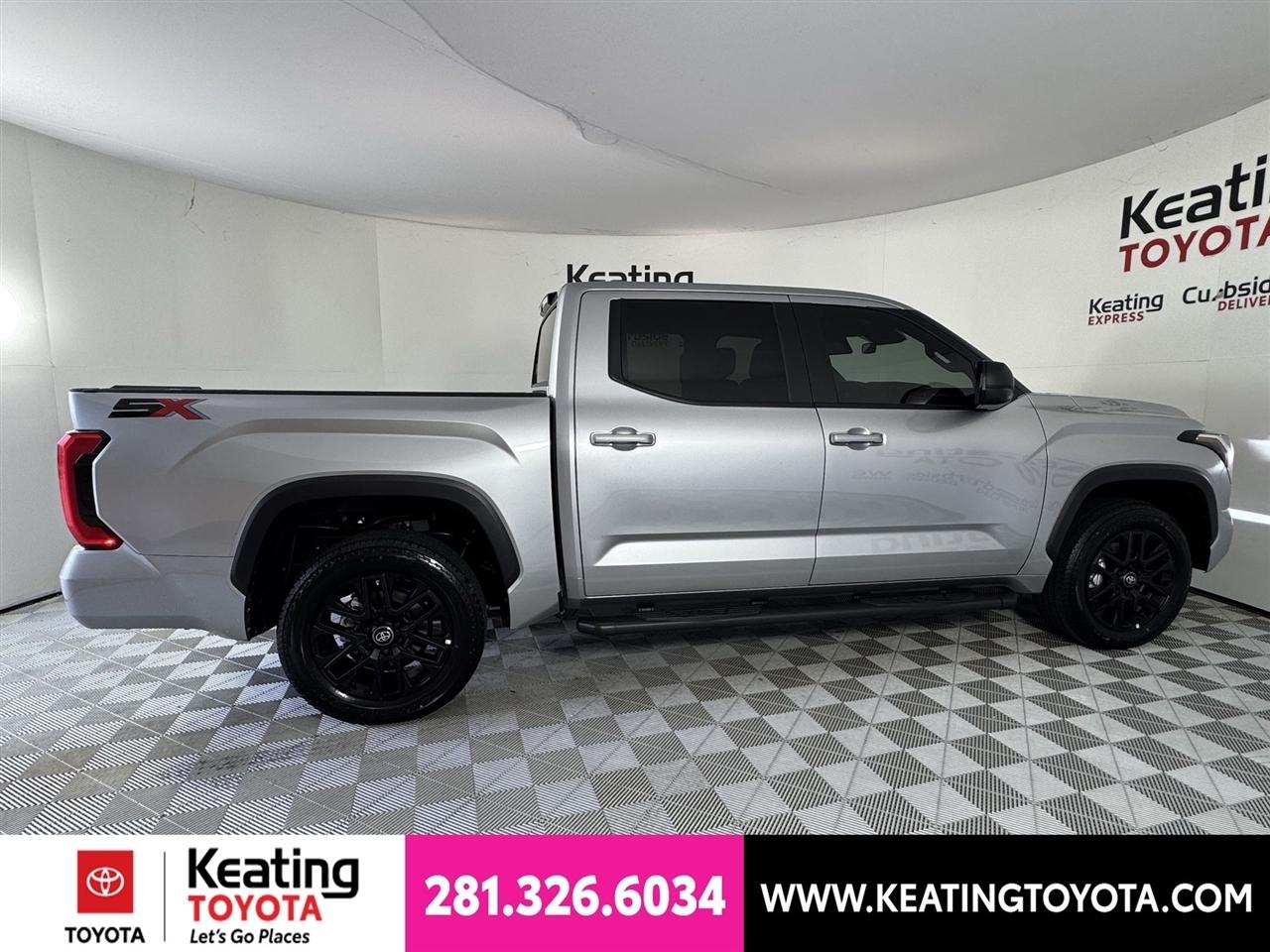 Toyota Tundra SR5 CrewMax 2WD 2026