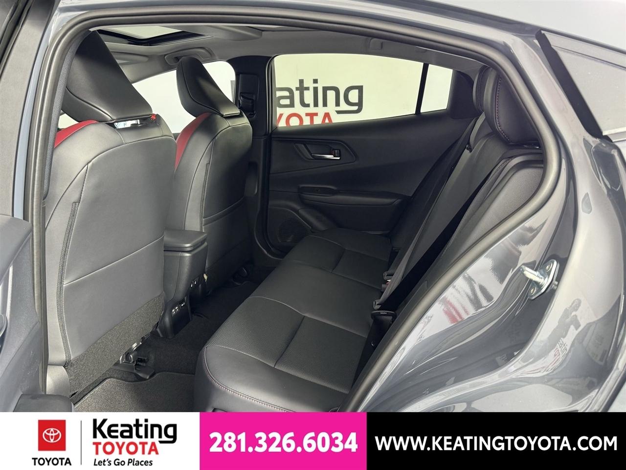 Toyota Prius Plug-In Hybrid XSE Premium 2026