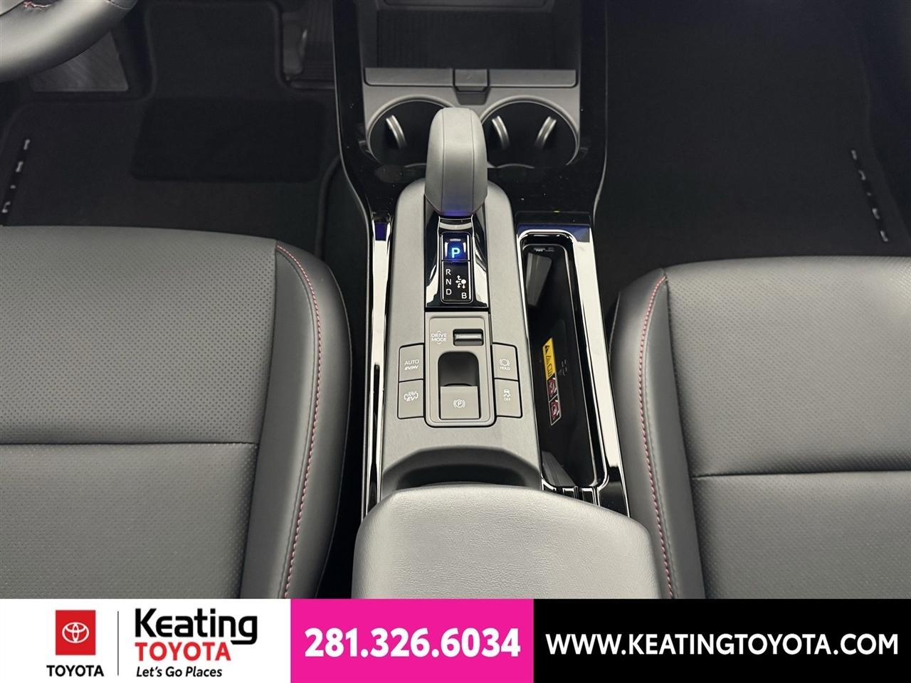 Toyota Prius Plug-In Hybrid XSE Premium 2026