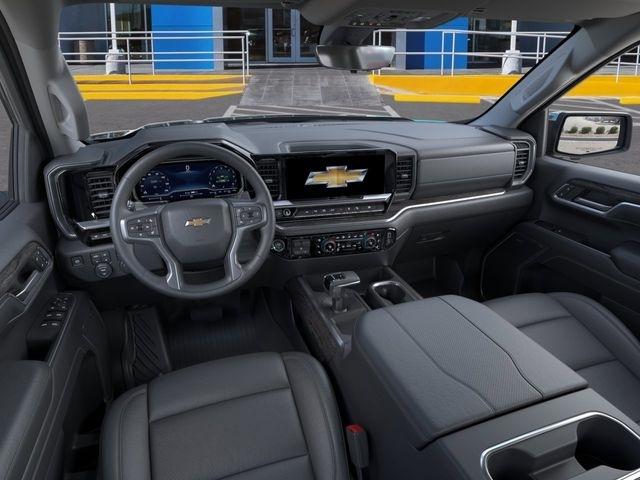 Chevrolet Silverado 1500 LTZ Crew Cab 4WD 2026