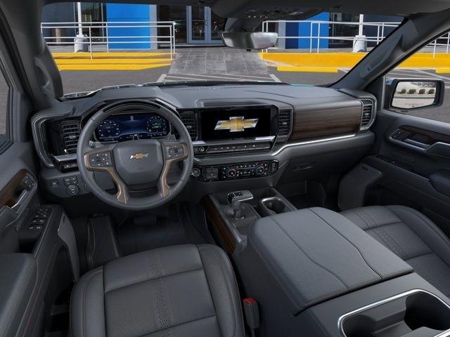 Chevrolet Silverado 1500 High Country Crew Cab 4WD 2026