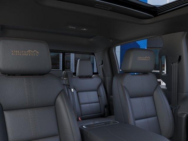 Chevrolet Silverado 1500 High Country Crew Cab 4WD 2026