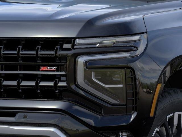 Chevrolet Suburban Z71 2026