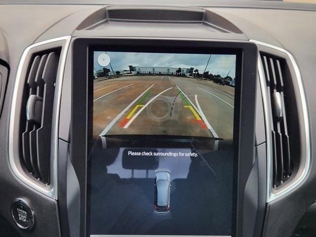 Ford Edge Titanium 2023