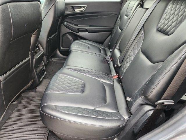 Ford Edge Titanium 2023