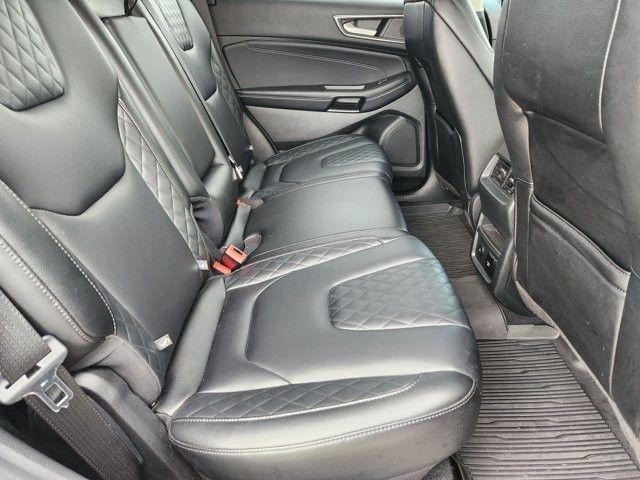 Ford Edge Titanium 2023