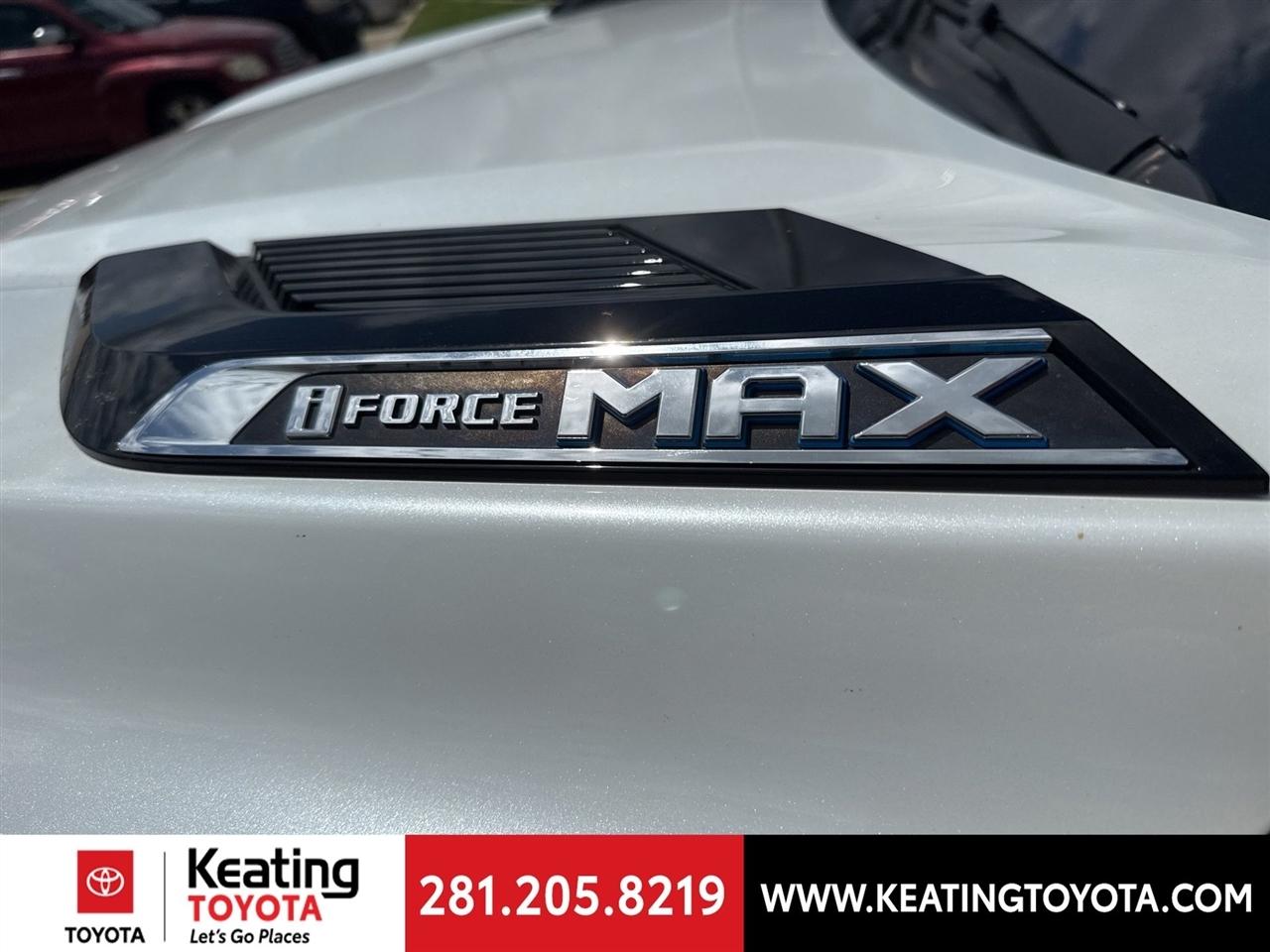 Toyota Tundra Platinum CrewMax 4WD Hybrid 2024