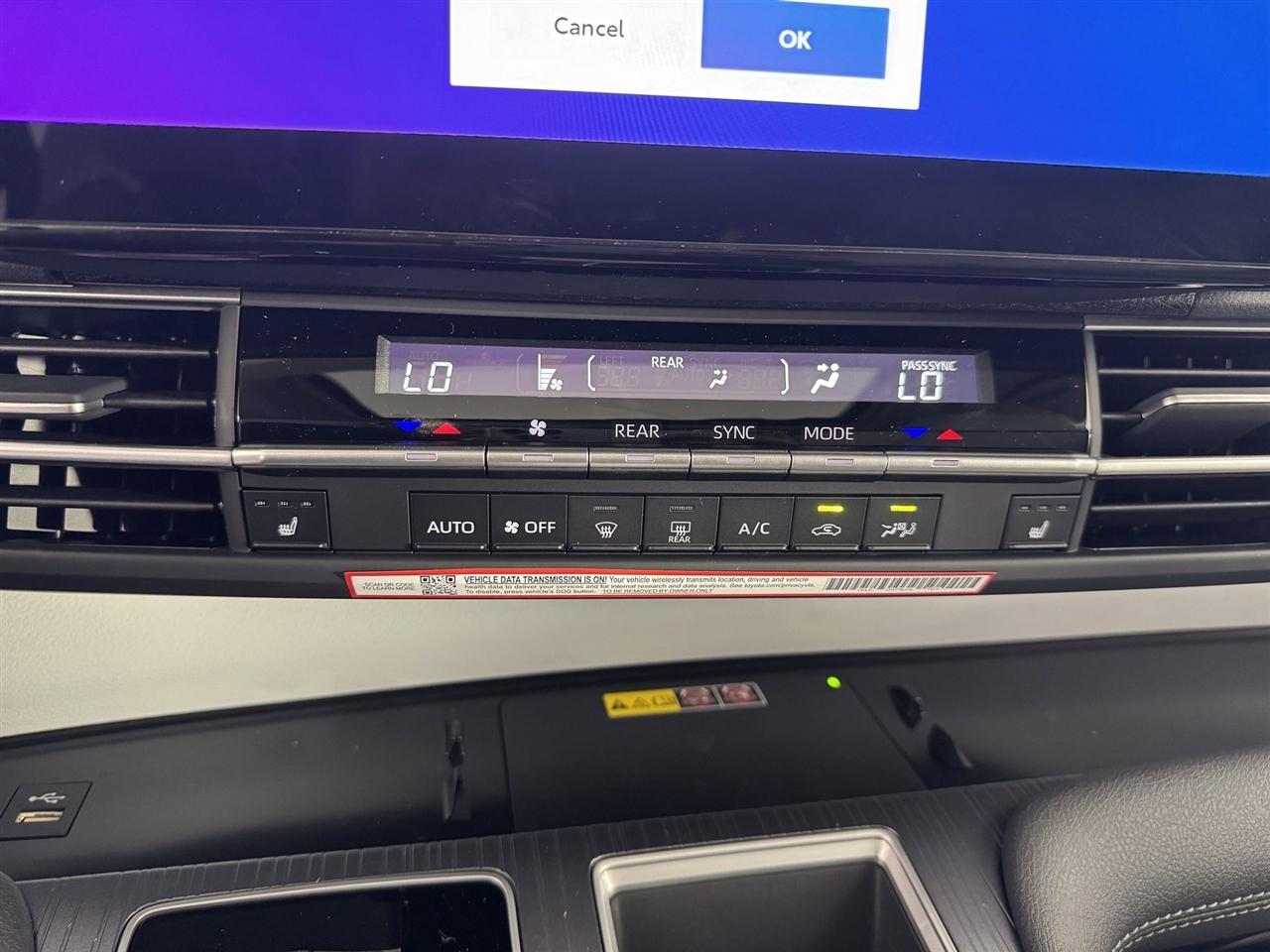 Toyota Sienna XLE 7-Passenger 2026