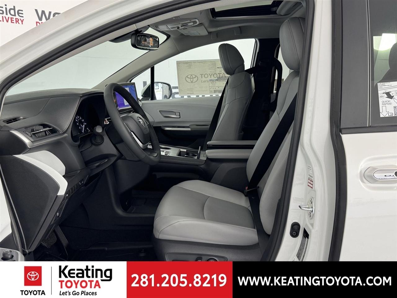 Toyota Sienna XLE 7-Passenger 2026