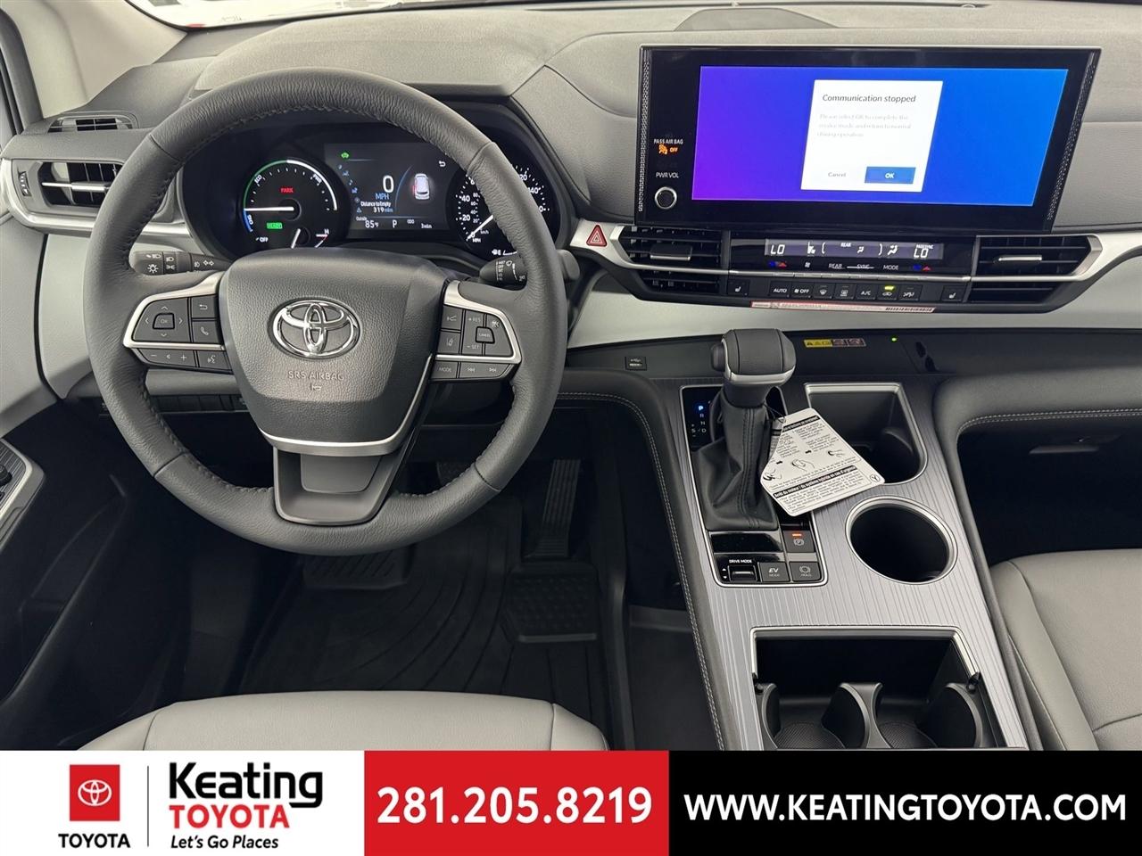 Toyota Sienna XLE 7-Passenger 2026