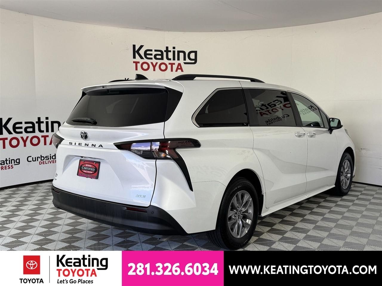 Toyota Sienna XLE 7-Passenger 2026