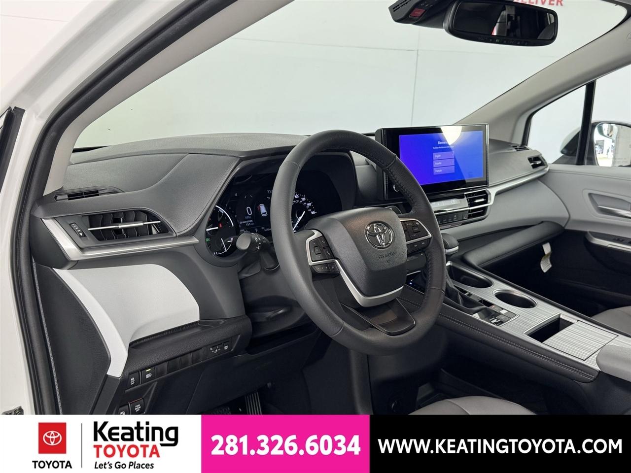 Toyota Sienna XLE 7-Passenger 2026
