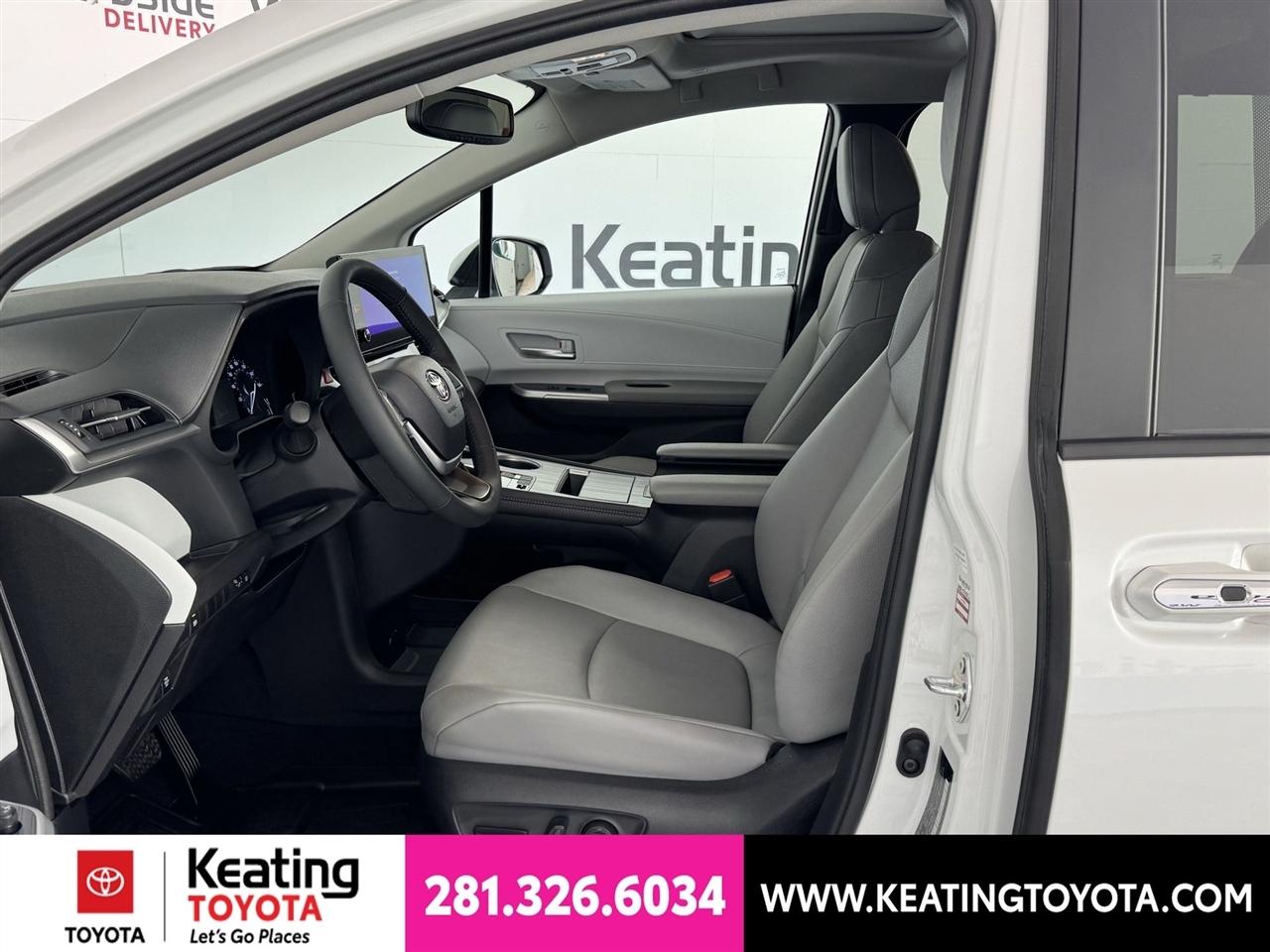 Toyota Sienna XLE 7-Passenger 2026