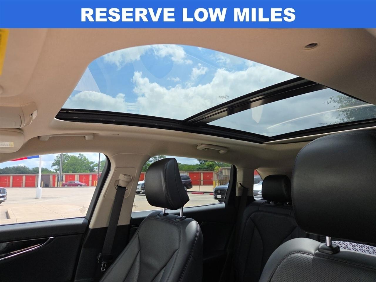 Lincoln Nautilus Reserve AWD 2022