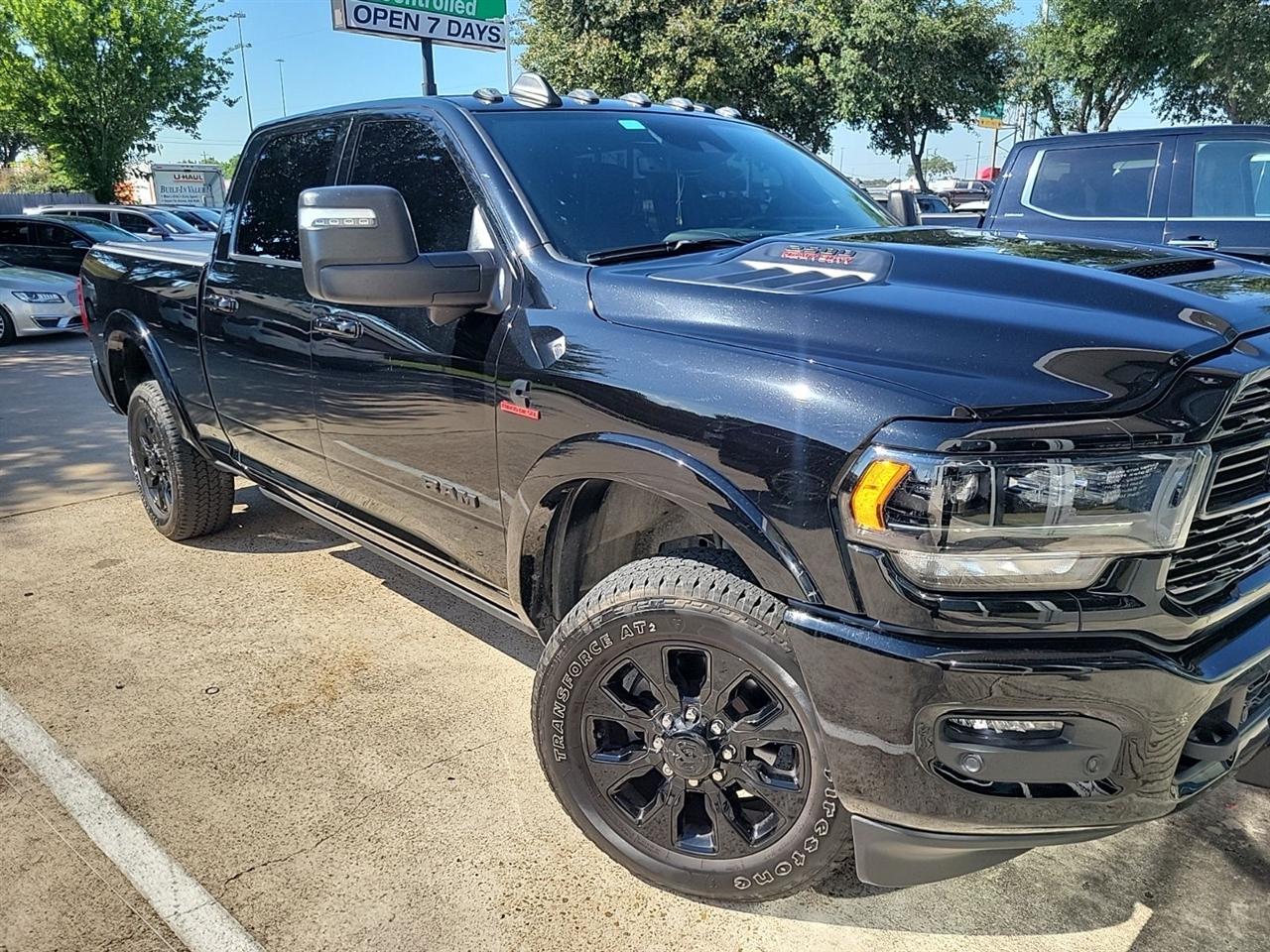 RAM 2500 Limited Crew Cab SWB 4WD 2024