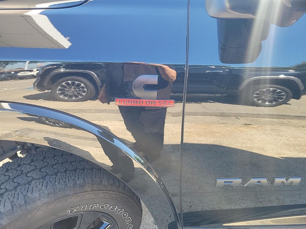 RAM 2500 Limited Crew Cab SWB 4WD 2024