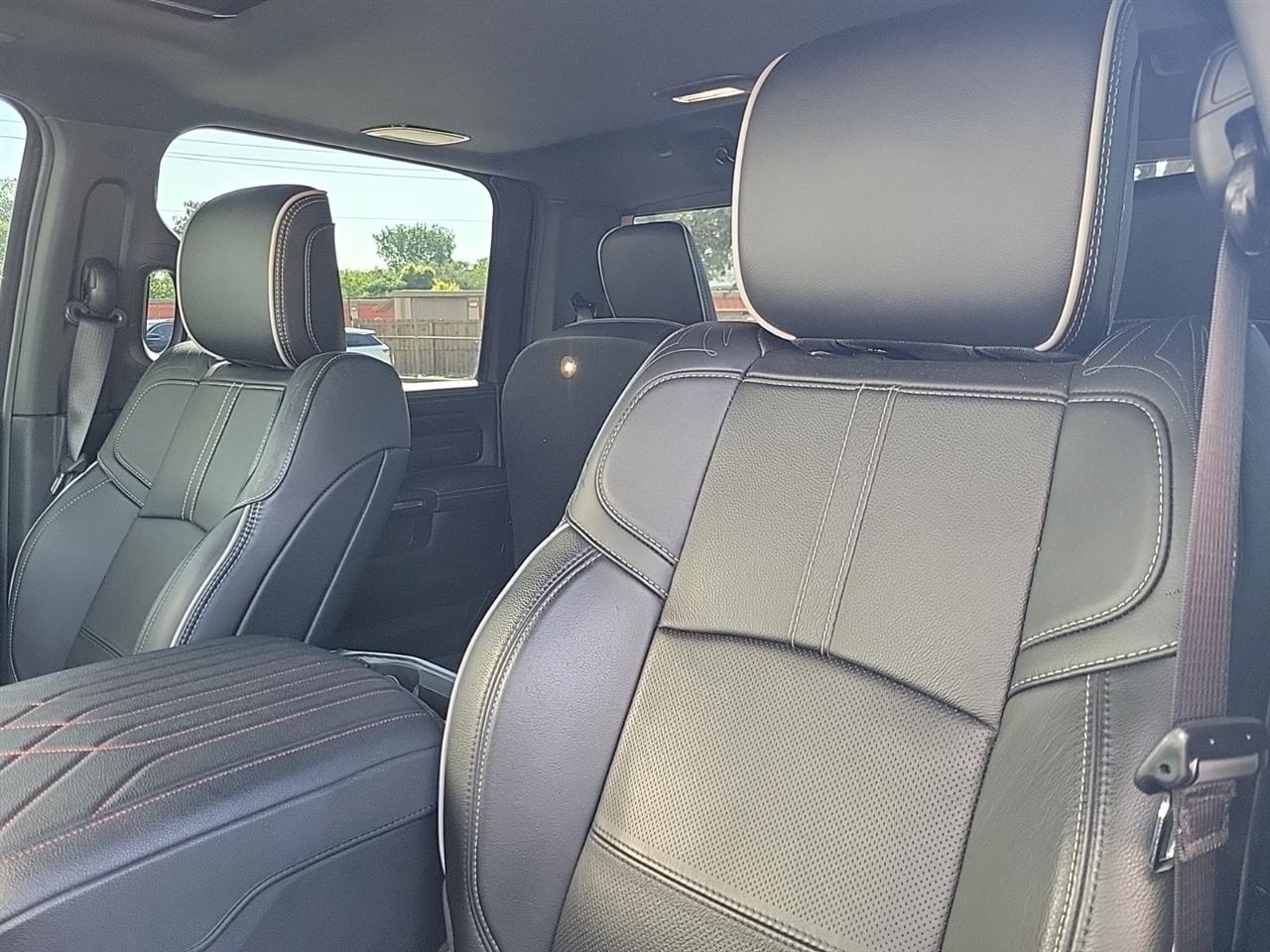 RAM 2500 Limited Crew Cab SWB 4WD 2024