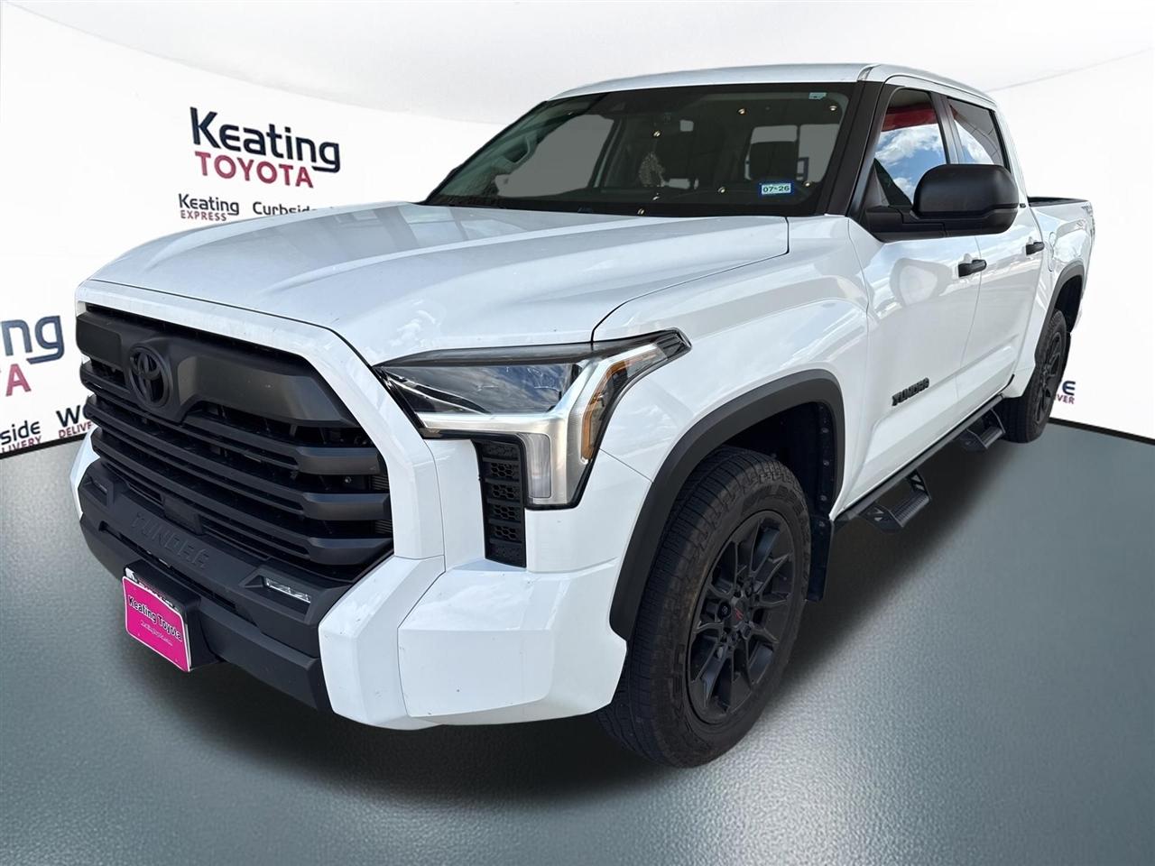Toyota Tundra SR5 CrewMax 2WD 2024