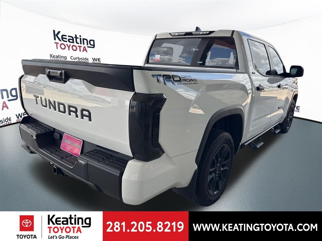 Toyota Tundra SR5 CrewMax 2WD 2024