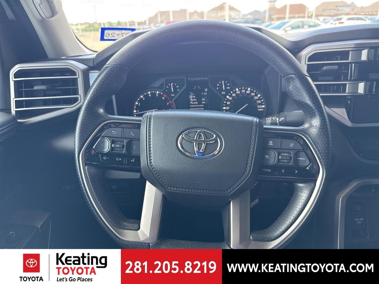 Toyota Tundra SR5 CrewMax 2WD 2024