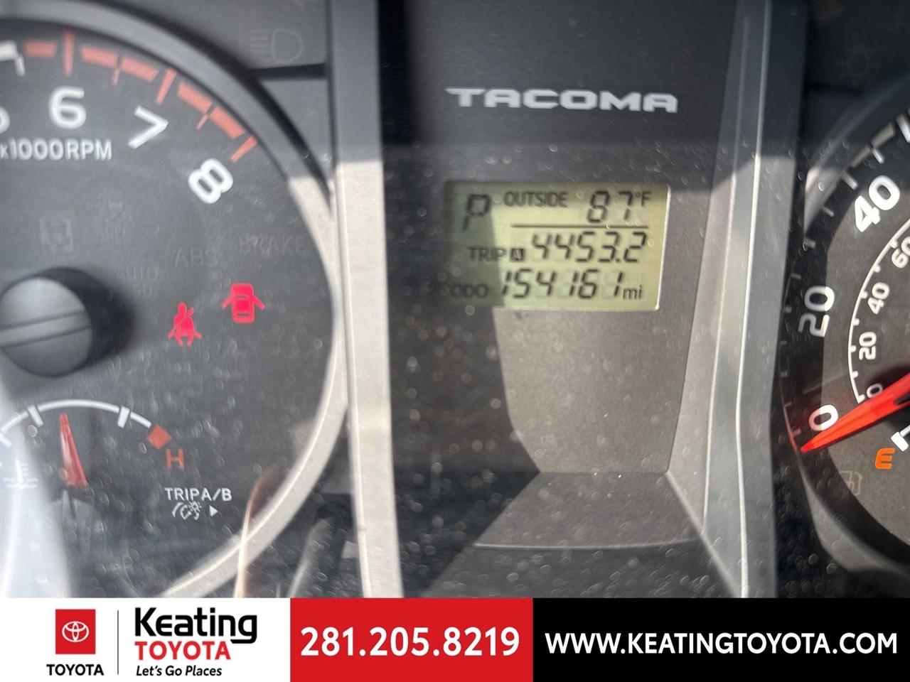 Toyota Tacoma SR5 Double Cab Long Bed I4 6AT 2WD 2017