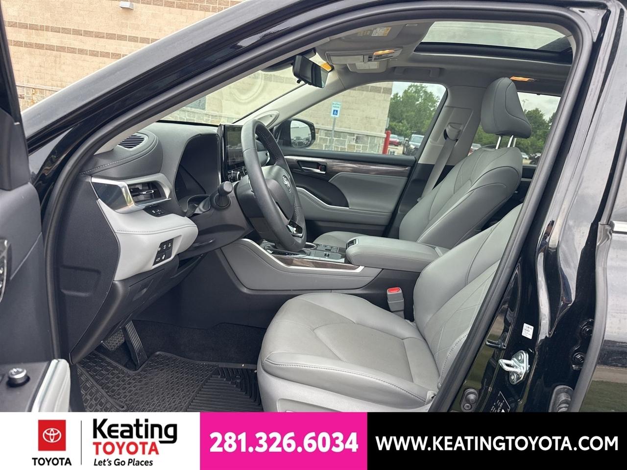 Toyota Highlander Hybrid Platinum AWD 2025