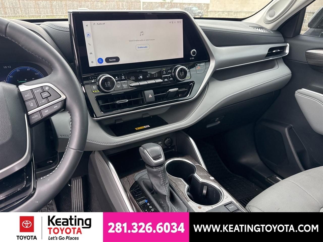 Toyota Highlander Hybrid Platinum AWD 2025